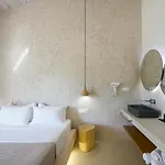 Karidi Boutique