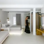 Karidi Boutique